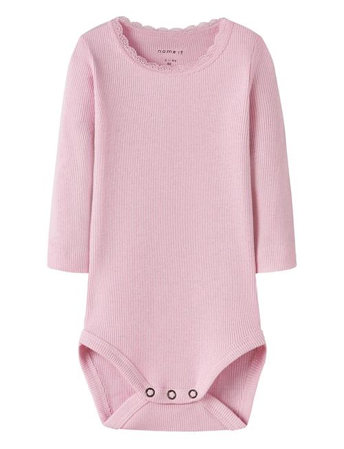 Se Nbfkab Ls Body Name It Pink ved Booztlet