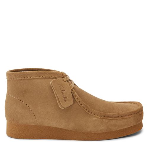 Se CLARKS Wallabee Boot ved Quint