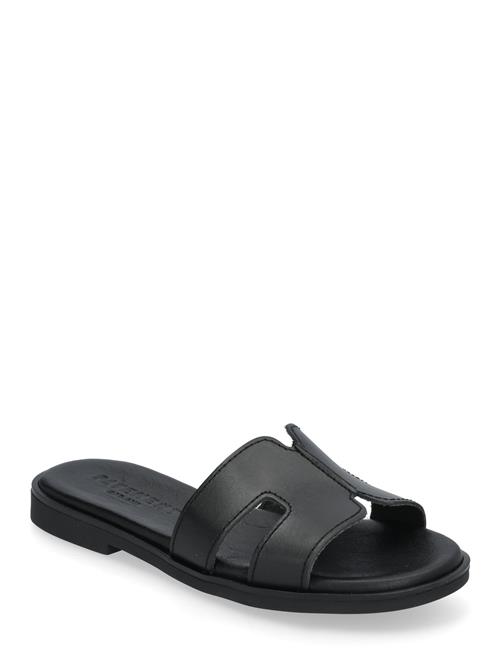 Pam Pavement Black