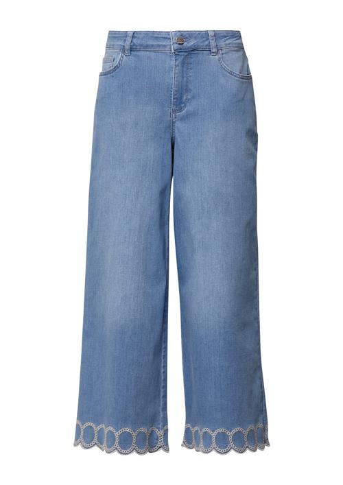 Se COMMA Jeans  blue denim ved About You