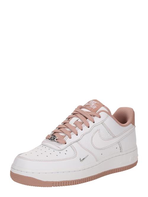 Nike Sportswear Sneaker low 'Air Force 1 '07'  gammelrosa / hvid