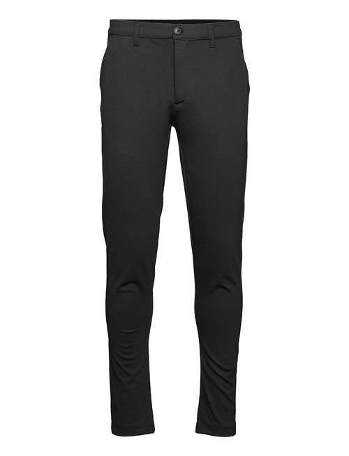 Se Sddave Barro Solid Black ved Booztlet