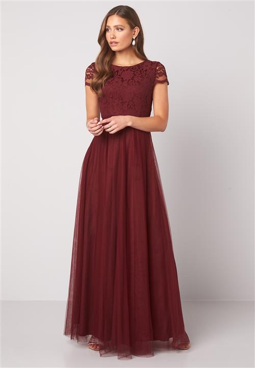 Moments New York Anna Mesh Gown