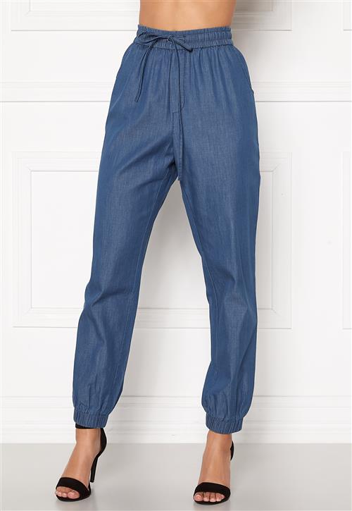 Happy Holly Mea jogger jeans