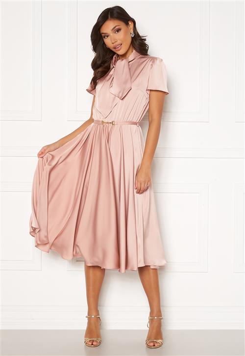 Ida Sjöstedt Taylor Dress