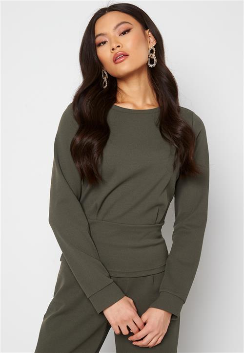 Happy Holly Avery cuff top