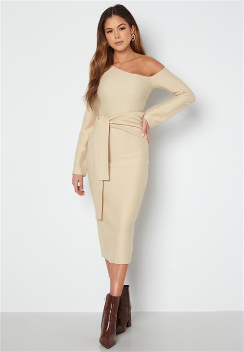 BUBBLEROOM Odette knitted peaky shoulder dress