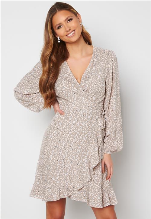 Bubbleroom Care Alicia Dress