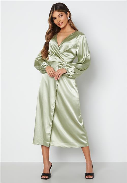 Bubbleroom Occasion Misha Satin Dress