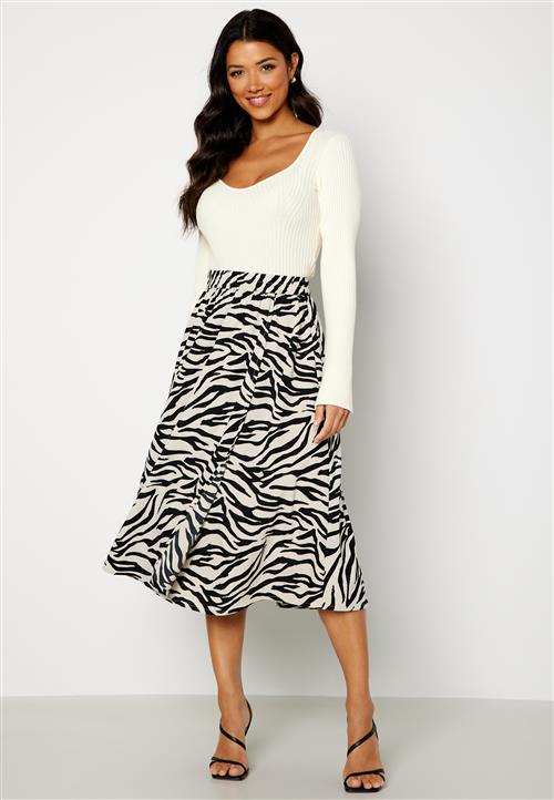 Bubbleroom Care Tuva Midi skirt
