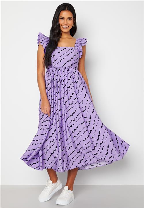 SELECTED FEMME Lara Scallop Sleeve Midi Dress