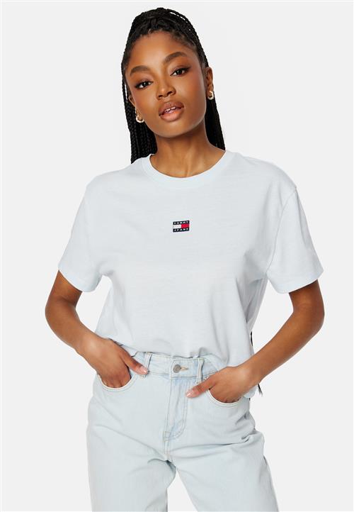 TOMMY JEANS Badge Tee