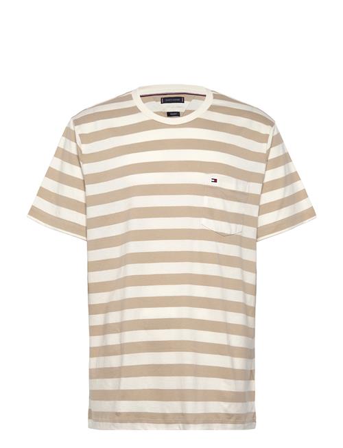 Essential Solid Pocket Tee Tommy Hilfiger Beige