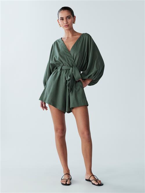 Se St MRLO Jumpsuit 'Maya'  grøn ved About You