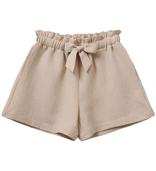 Se Sofie Schnoor Shorts - Estrellasy - Soft Brown ved KidsWorld