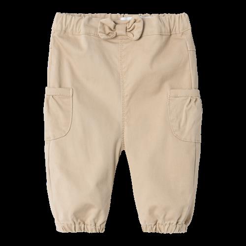 Se NAME IT Twill Bukser Bella Safari hos SmartKidz