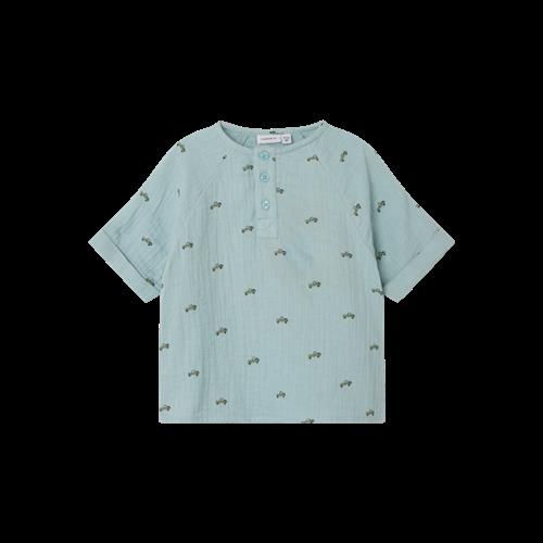 Se NAME IT Kortærmet Bluse Hinkian Gray Mist hos SmartKidz
