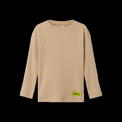 Se NAME IT Langærmet Bluse Livanno Irish Cream hos SmartKidz
