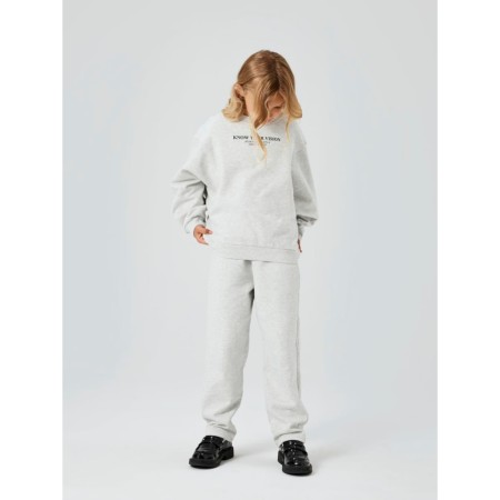 Se NAME IT Nakonni Sweatshirt Light Grey Melange hos SmartKidz