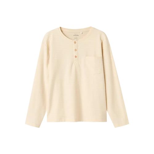Se NAME IT Langærmet Bluse Vitus Summer Sand hos SmartKidz
