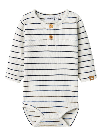 Se NAME IT Langærmet Body Fully Cloud Dancer hos SmartKidz