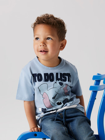 Se NAME IT Stitch T-shirt Judd Dusty Blue hos SmartKidz