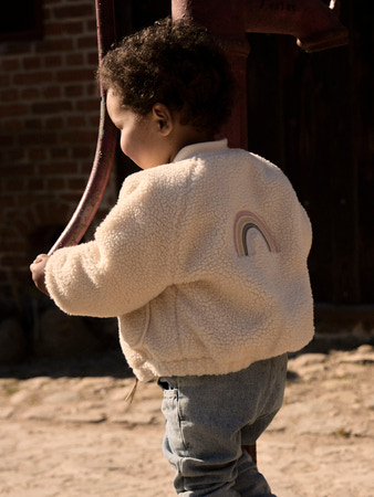 Se LIL ATELIER Lajo Bomber Jakke Rainbow Turtledove hos SmartKidz