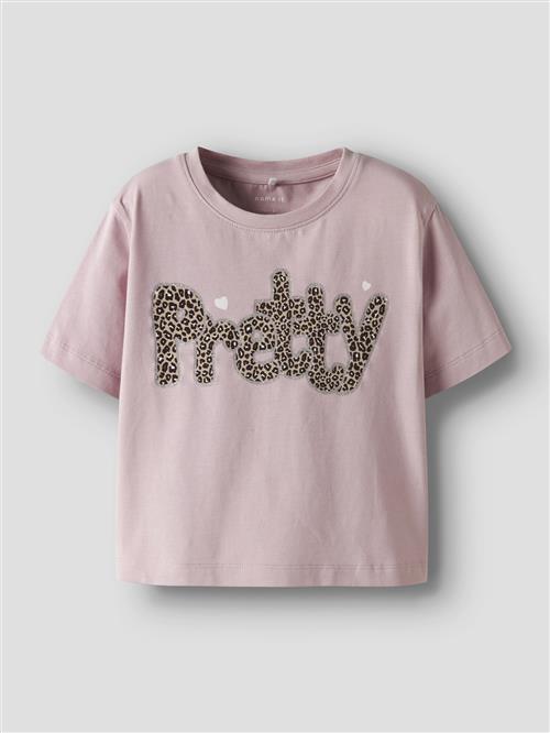 Se NAME IT T-shirt Leoanja Burnished Lilac hos SmartKidz