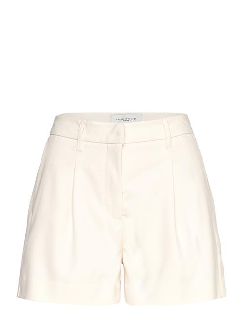 Cmtailor-Shorts Is A Pair Of High-Waisted Shorts In The Iconic Tailor Material W Copenhagen Muse White
