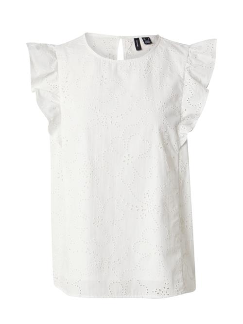 Se VERO MODA Bluse 'VMDORA'  hvid ved About You