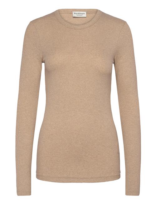 Se Bs Margrethe Regular Fit Top Bruun & Stengade Beige ved Booztlet