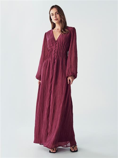 Se Willa Kjole 'Palamino'  bordeaux ved About You