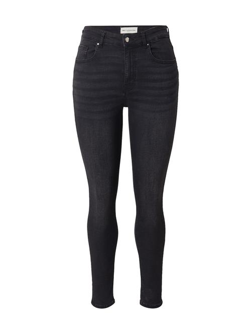 Se ONLY Carmakoma Jeans 'CARAYA'  black denim ved About You