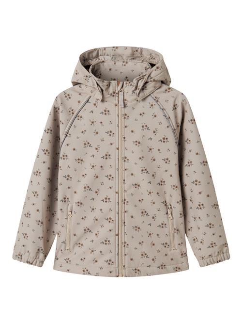 Se NAME IT Softshell Jakke Alfa Pure Cashmere Bouquet hos SmartKidz