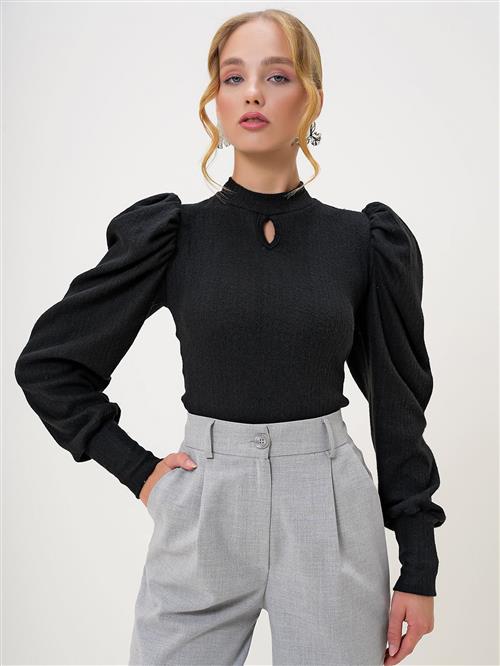 Se Trend Alaçati Stili Bluse  sort ved About You