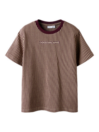 Se NAME IT T-shirt Haris Windsor Wine ved SmartKidz
