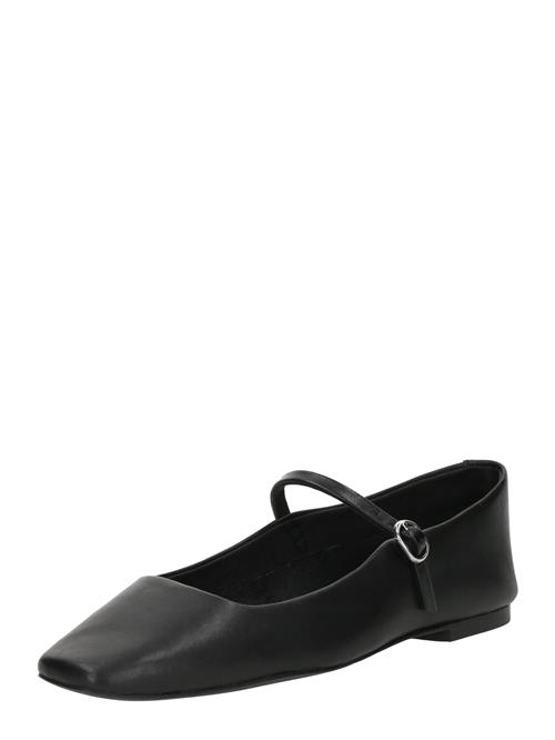 STEVE MADDEN Ballerinasko med rem 'Maple'  sort