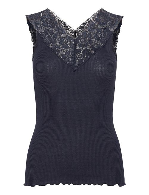 Se Silk Top Regular W/ Lace Rosemunde Blue ved Booztlet