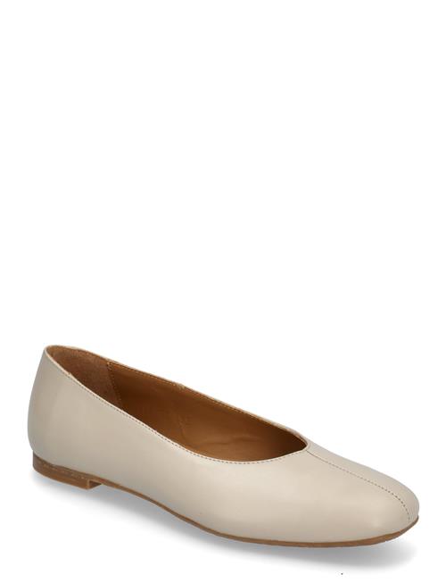 Ballerina ANGULUS Cream