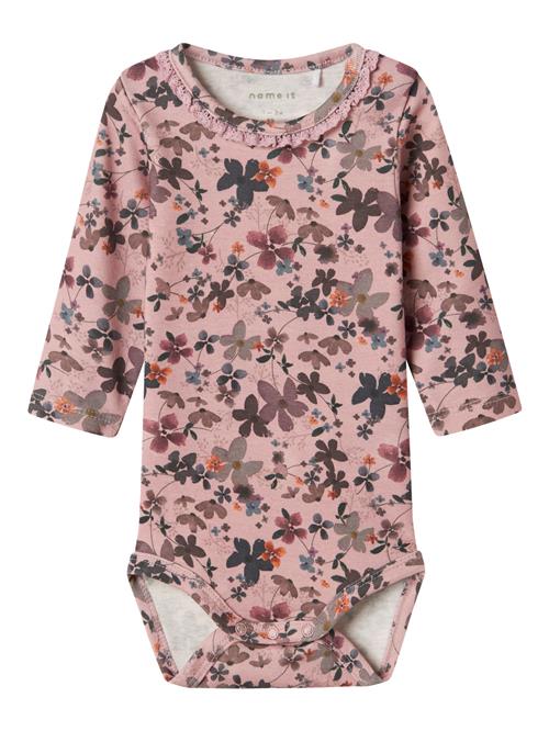 Se NAME IT Body Naline Burnished Lilac hos SmartKidz