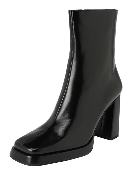 Se Jeffrey Campbell Støvletter 'MAXIMAL'  sort ved About You
