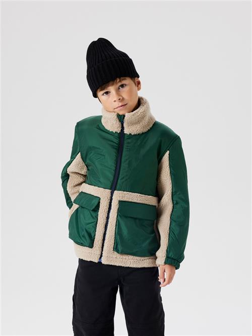 Se NAME IT Teddy Jakke Monico Dark Green hos SmartKidz