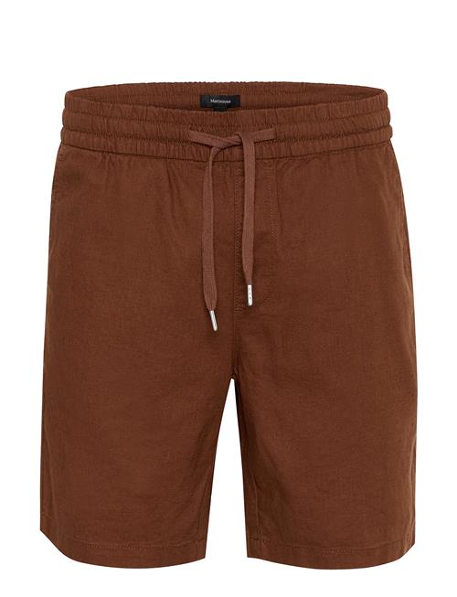 Se Mabarton Short Matinique Brown ved Booztlet