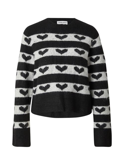 STUDIO SELECT Pullover 'Larissa'  sort / hvid