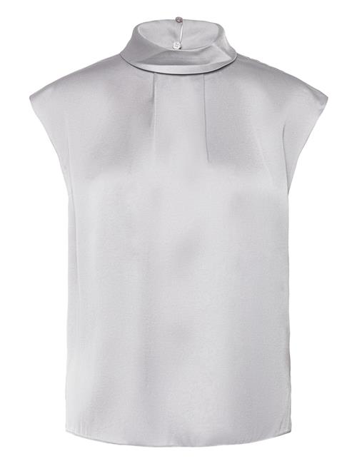 Dania Reiss Grey