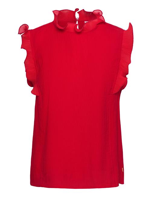 Se Top With Ruffles Coster Copenhagen Red ved Booztlet