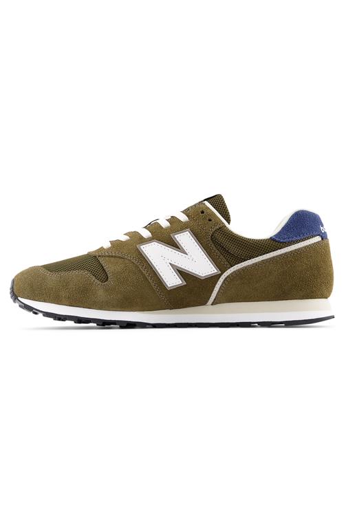 New Balance Sneakers