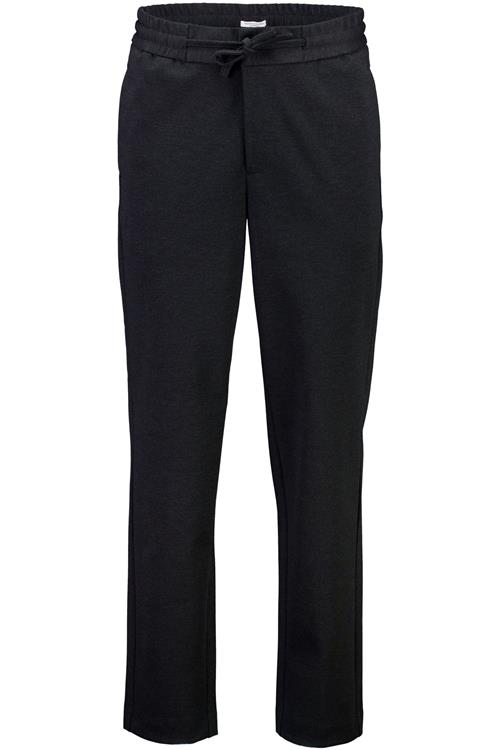 Se Lindbergh Performance pants hos Tøjeksperten