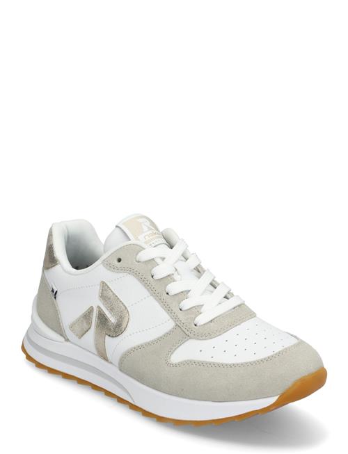 W2401-81 Rieker White