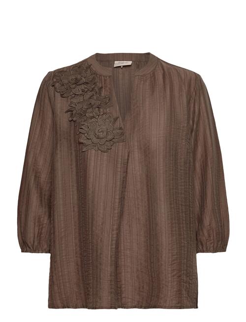 Blouse From Freequent In A Beautiful, Textured Material. The Blouse Has Three-Qu FREE/QUENT Brown